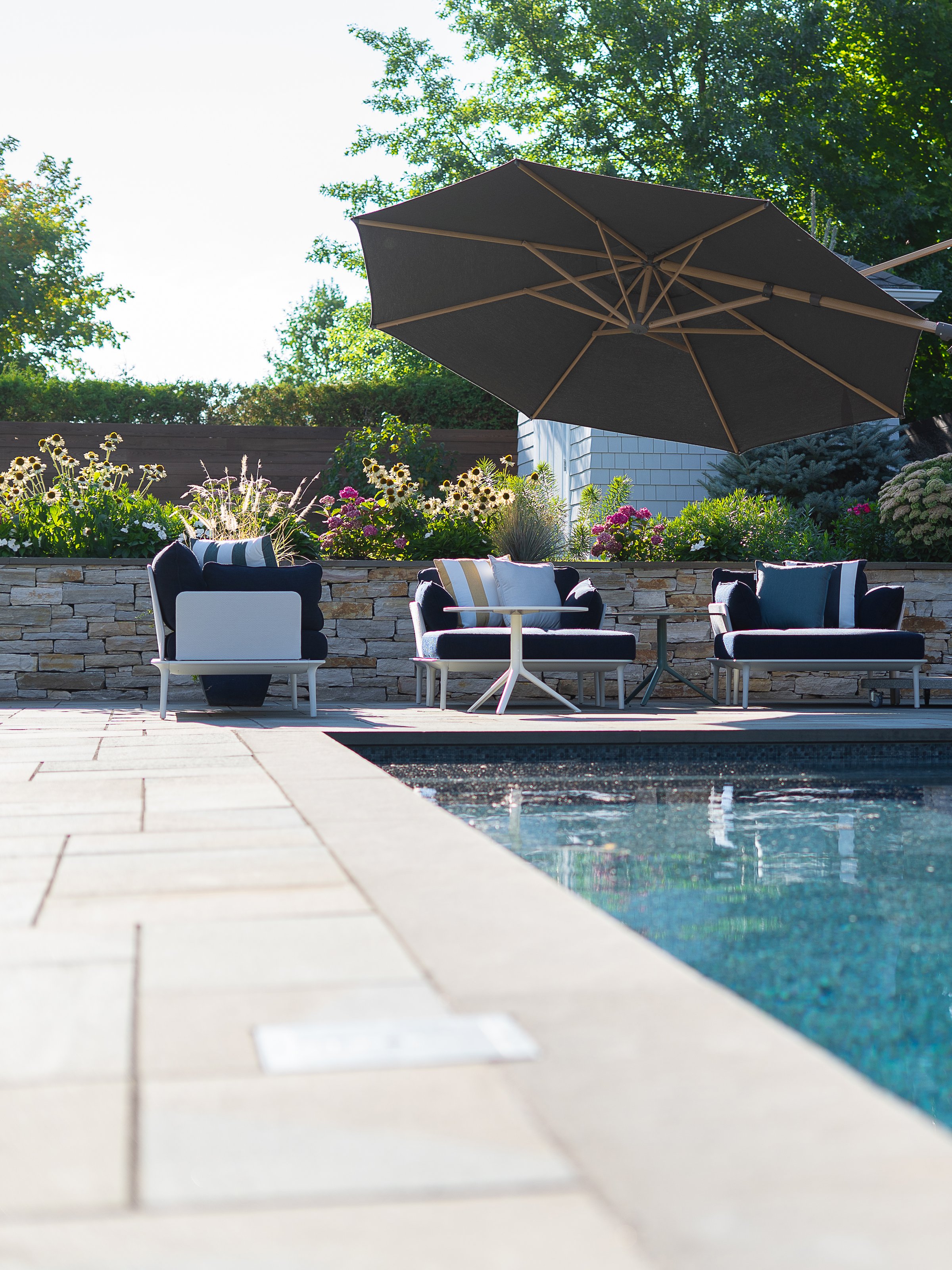 COUR - PAYSAGE LAMBERT - ENTRE PIERRES ET LUMIÈRE - 4